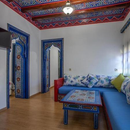 Guest House Yasmina シェフシャウエン エクステリア 写真