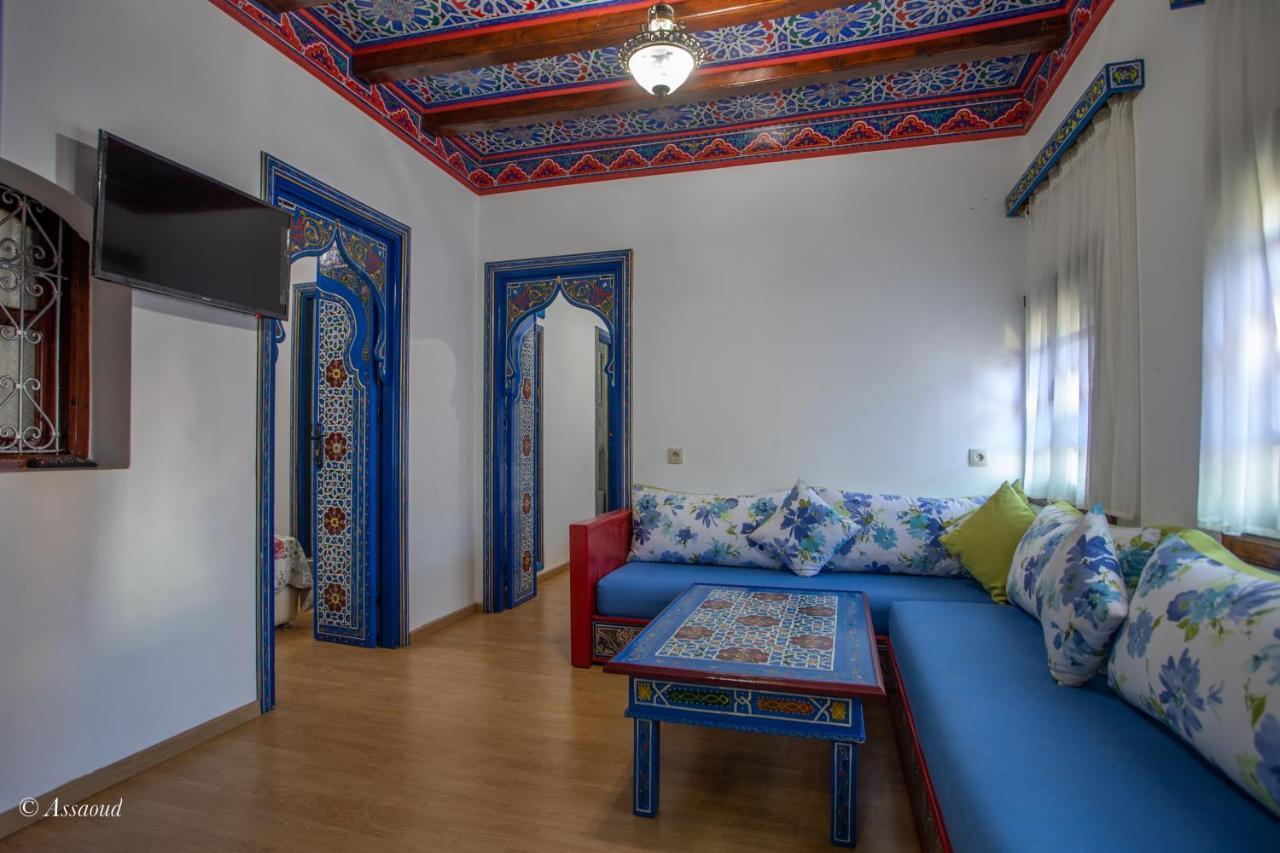 Guest House Yasmina シェフシャウエン エクステリア 写真