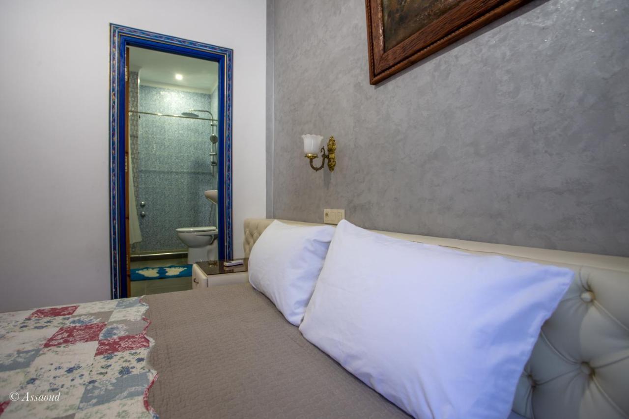 Guest House Yasmina シェフシャウエン エクステリア 写真